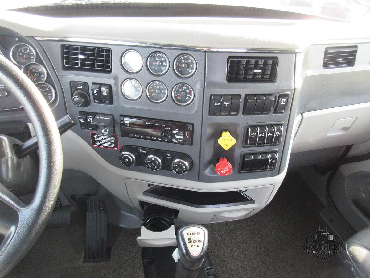 Used 2020 PETERBILT 567
