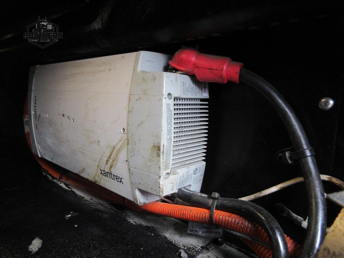 Used 2023 PETERBILT 567