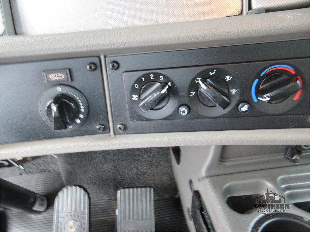 Used 2021 KENWORTH T270