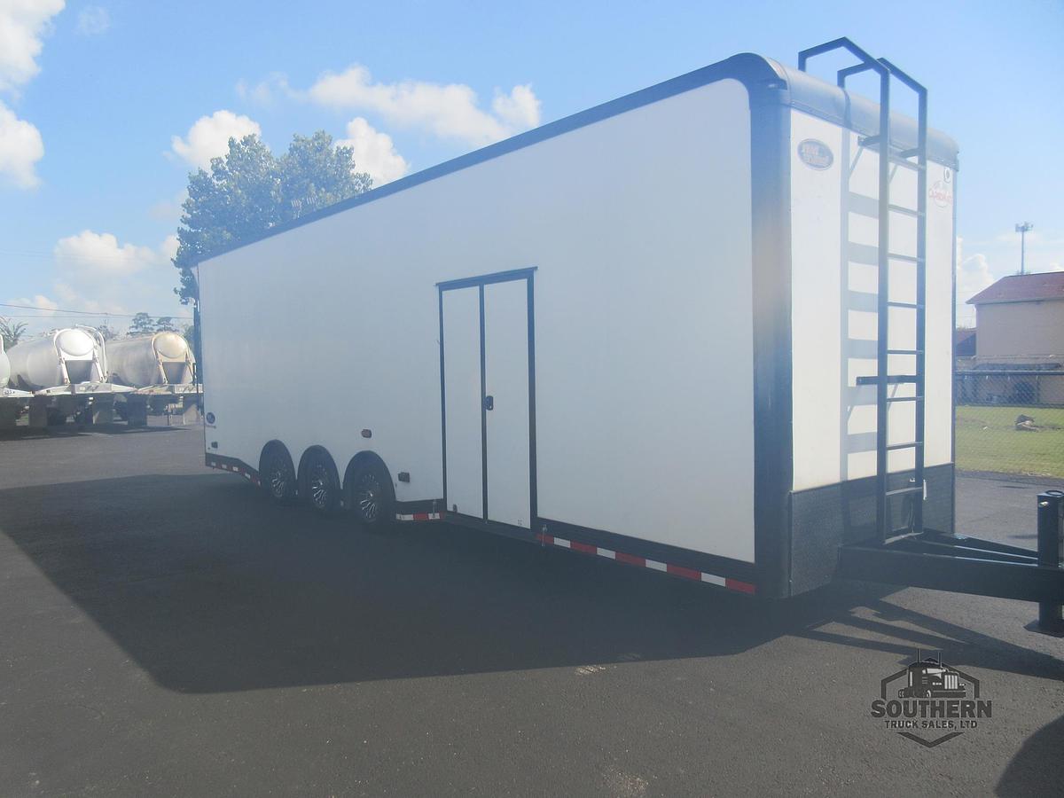 Used 2019 FOREST RIVER 32 ft x 96 in