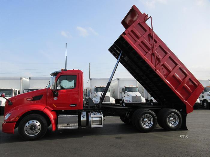 Used 2017 PETERBILT 579