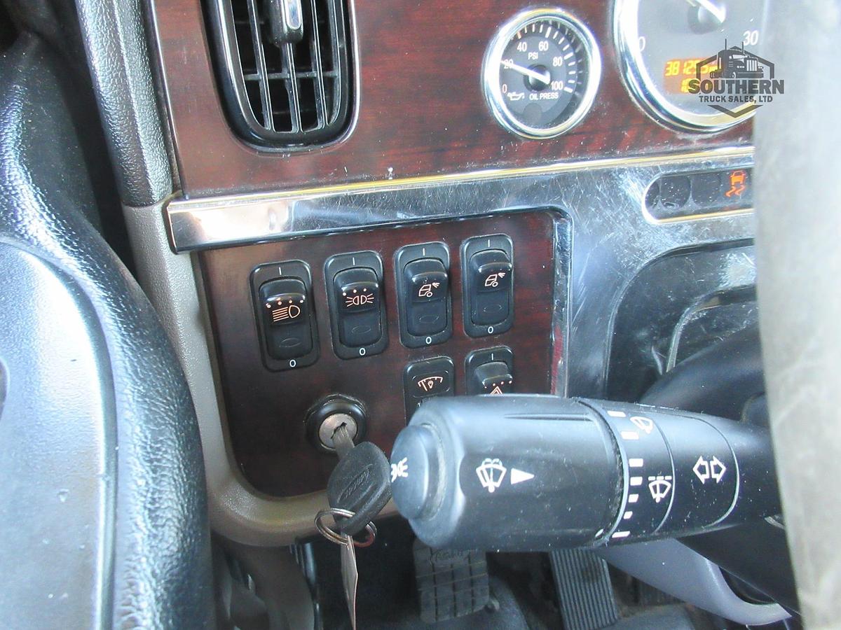 Used 2019 PETERBILT 389