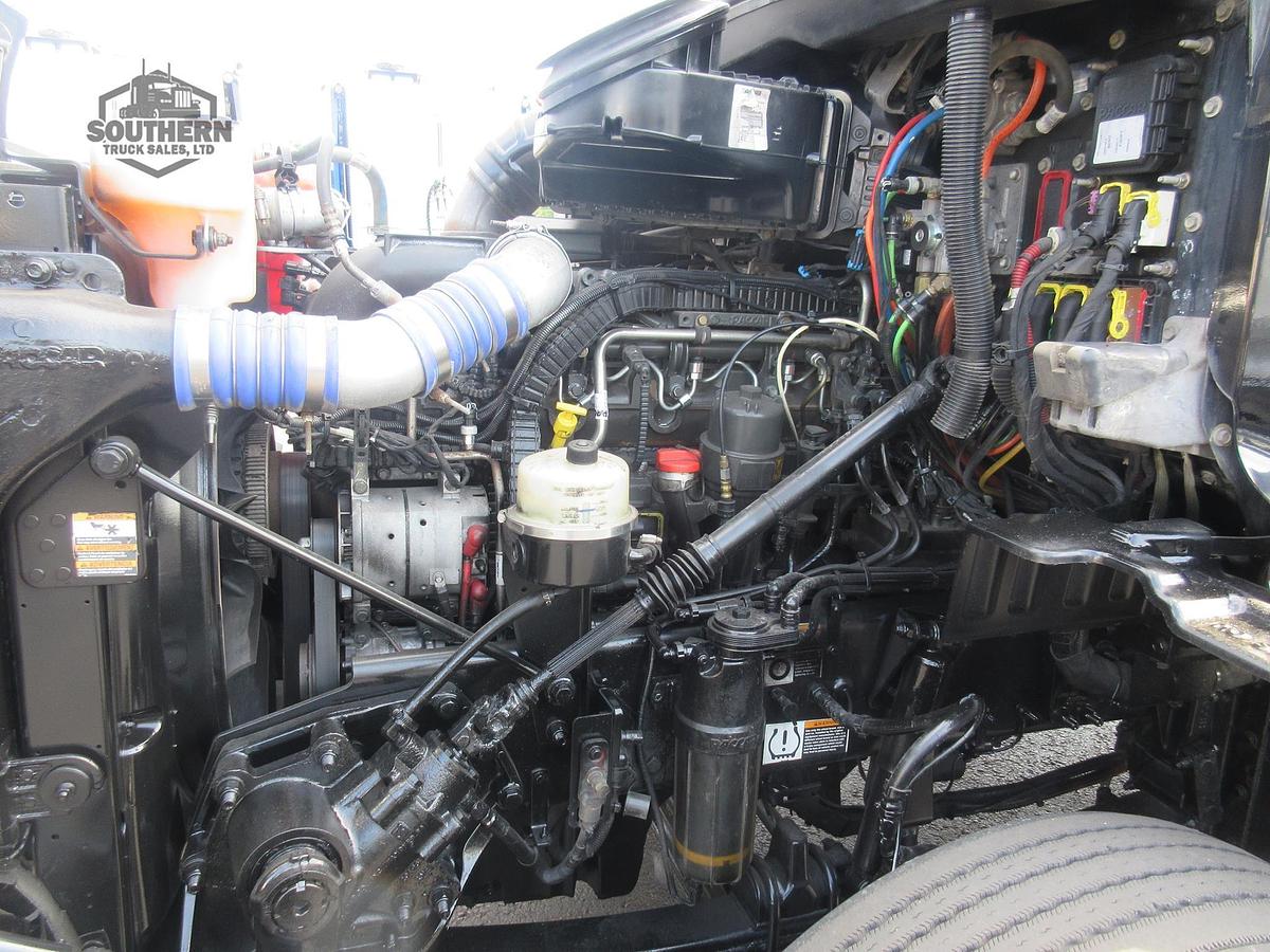 Used 2018 PETERBILT 579