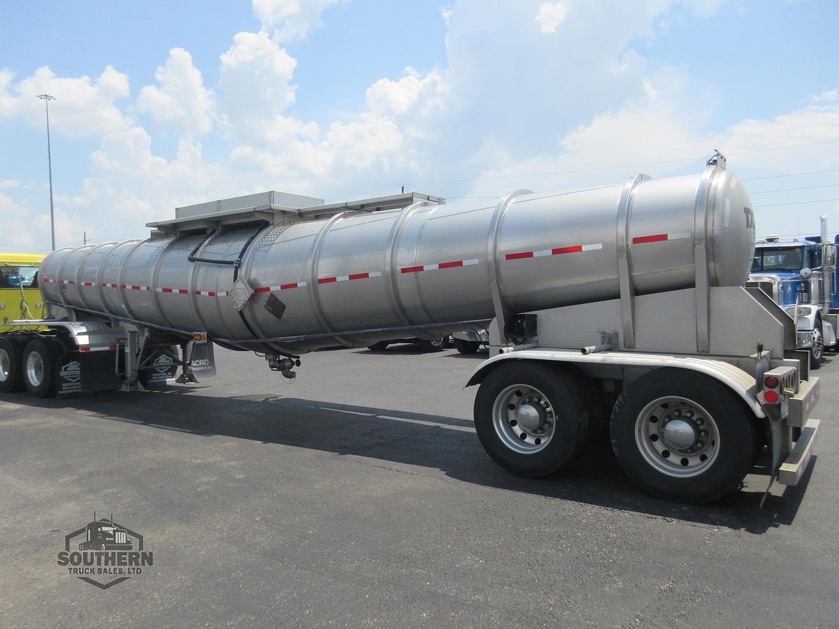 Used 2018 ACRO 5,600 gal