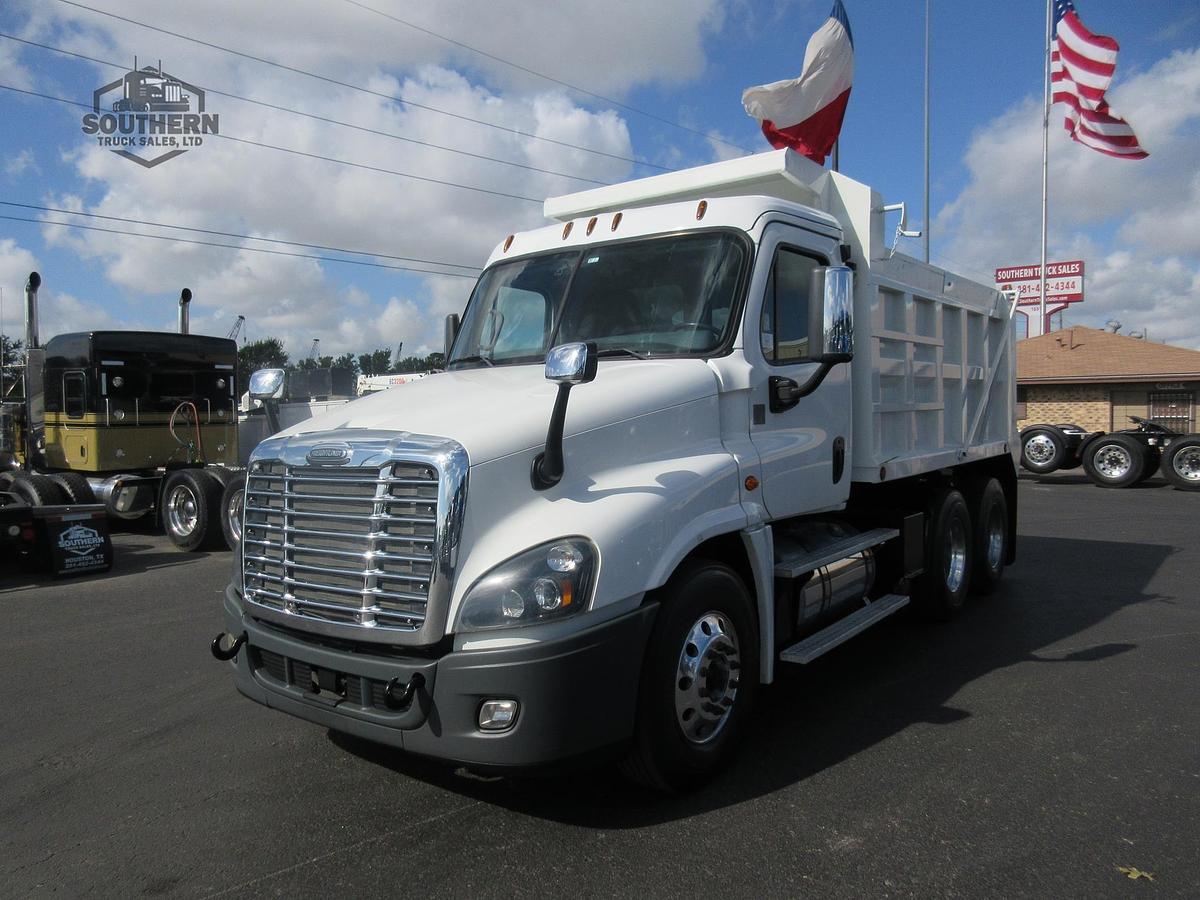 Used 2019 FREIGHTLINER CASCADIA 125