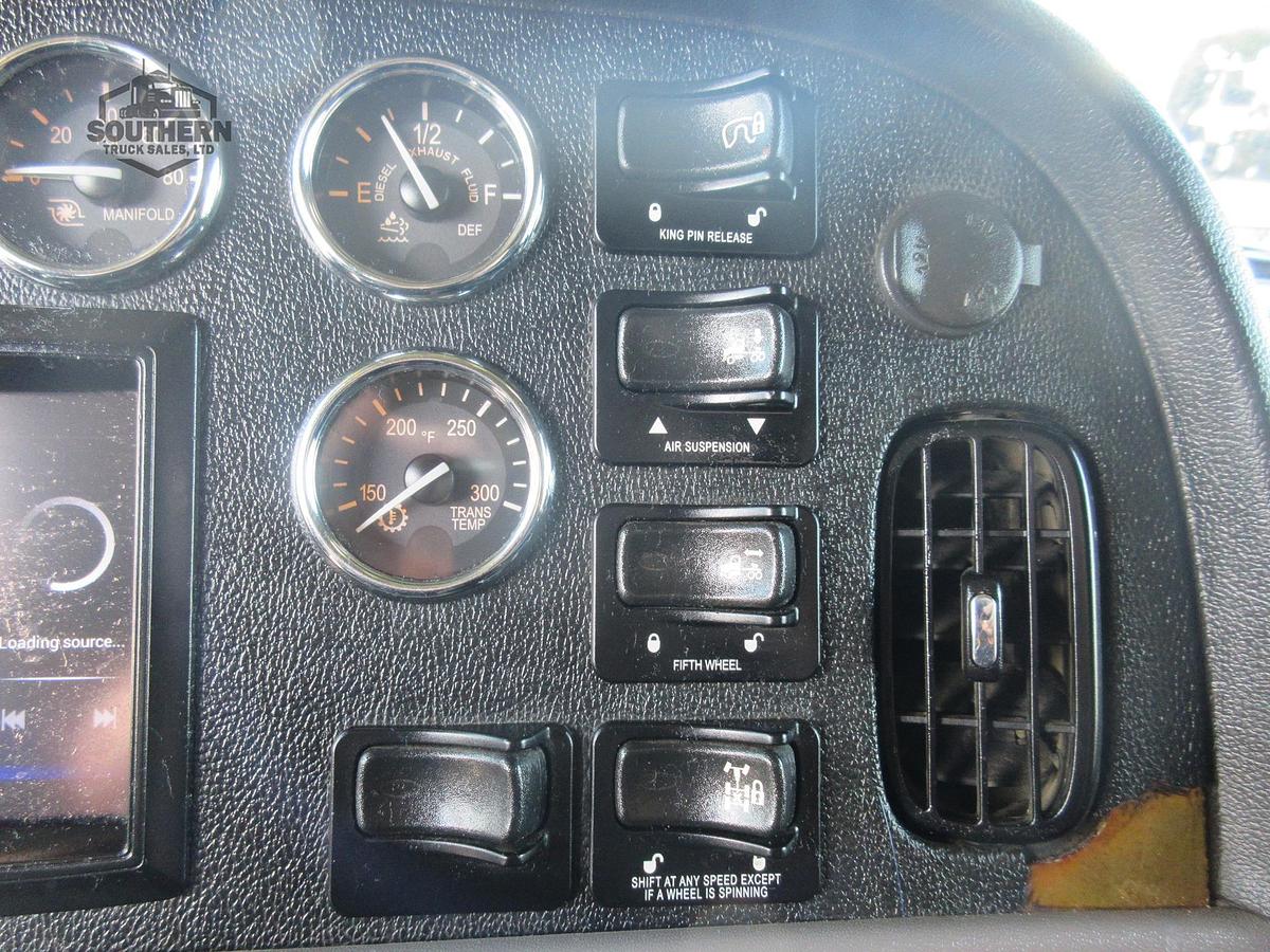 Used 2019 PETERBILT 389