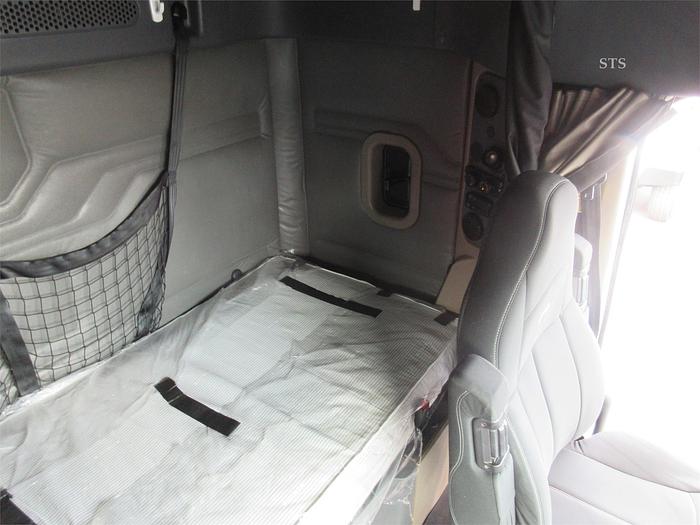 Used 2017 FREIGHTLINER CASCADIA 125