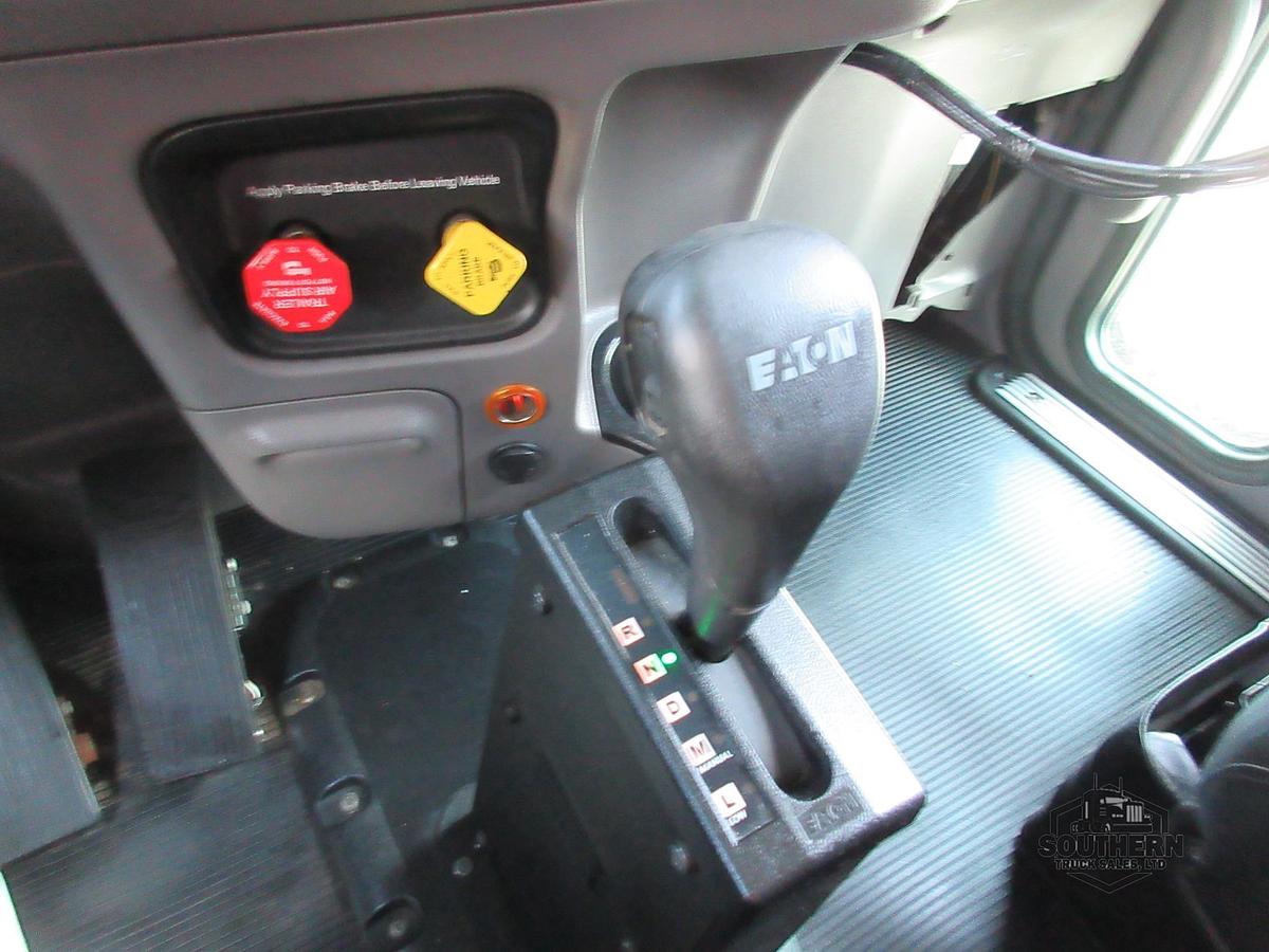 Used 2022 PETERBILT 389