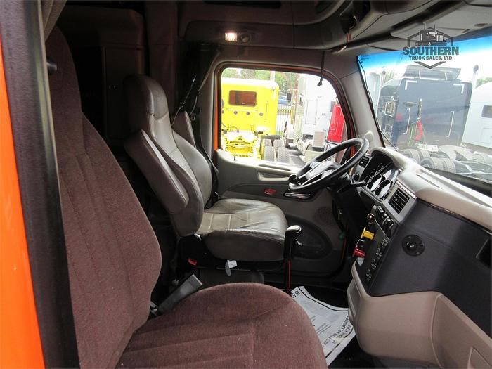 Used 2018 PETERBILT 567