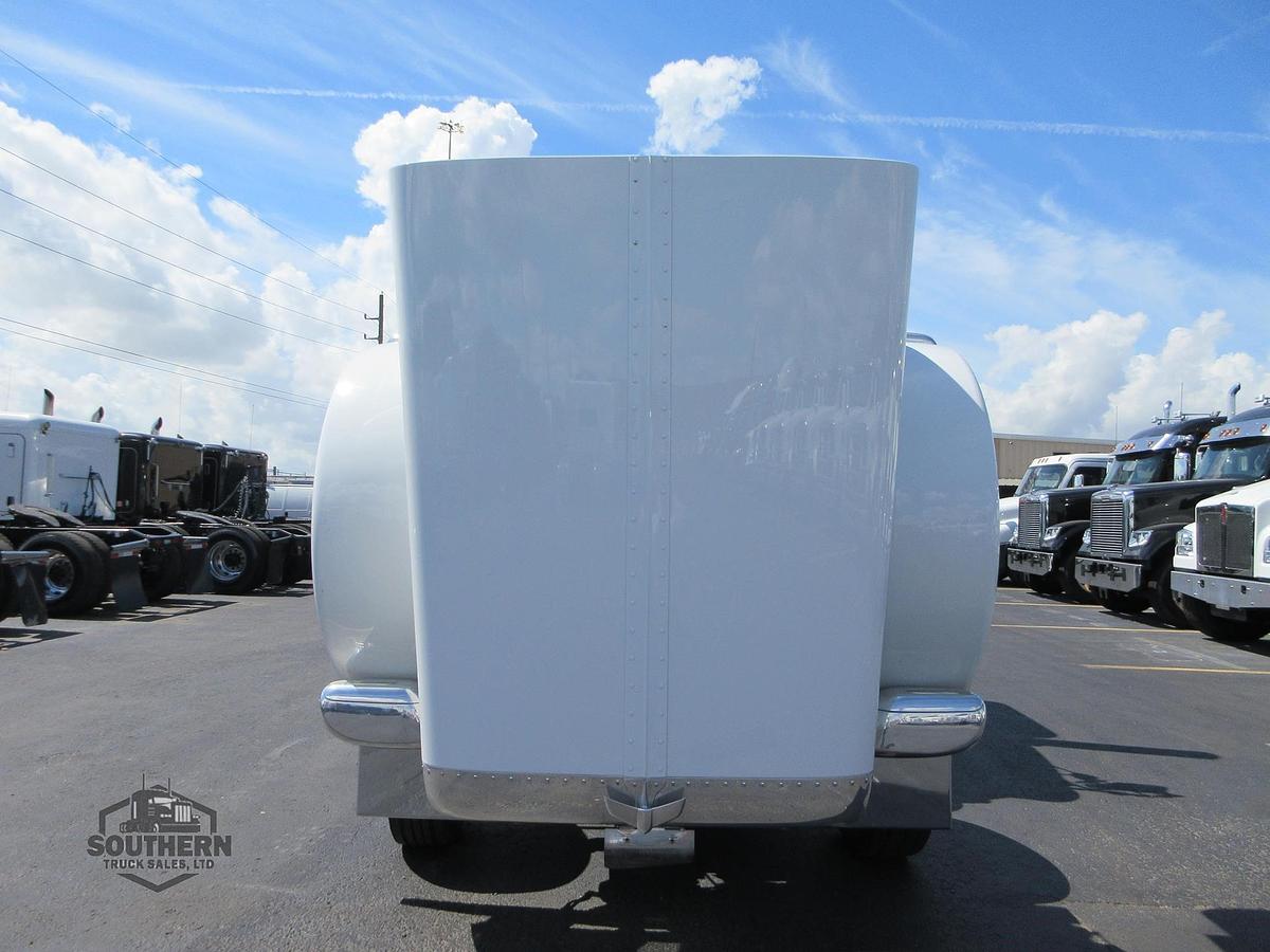 Used 2021 PETERBILT 389