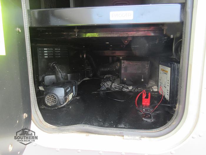 Used 2015 PETERBILT 579