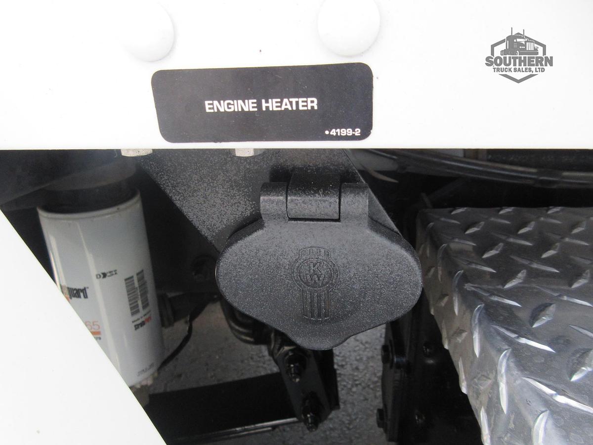 Used 2021 KENWORTH T270