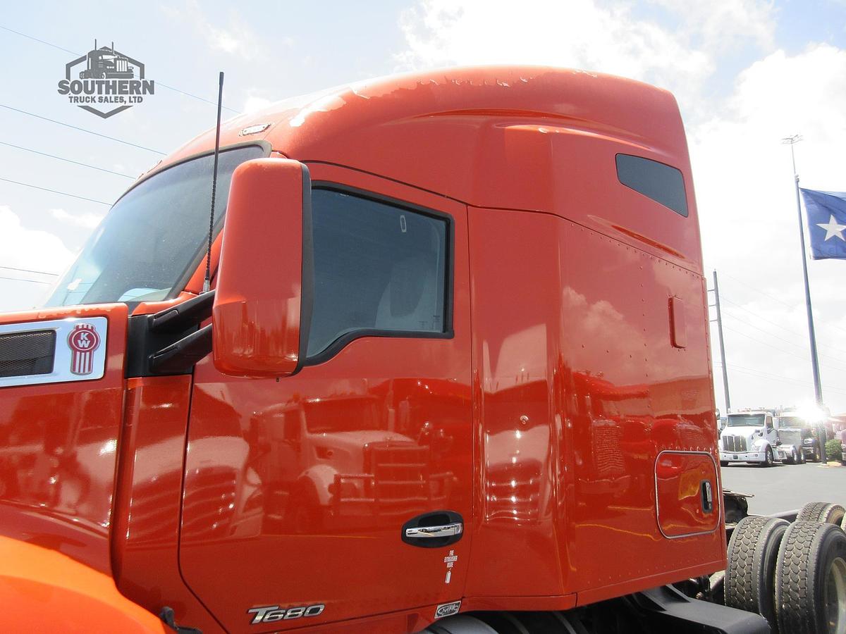 Used 2015 KENWORTH T680