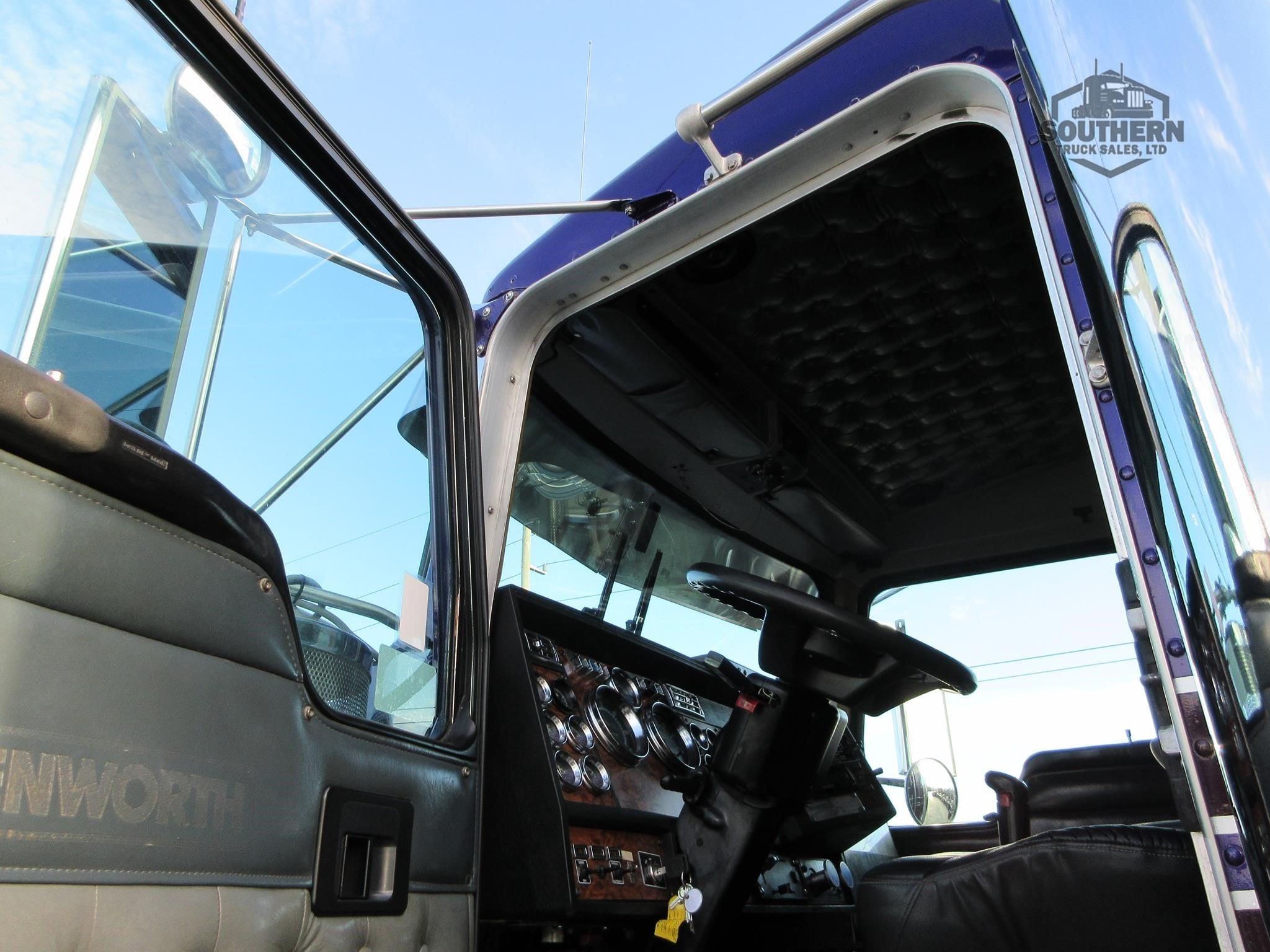 Used 1999 KENWORTH W900