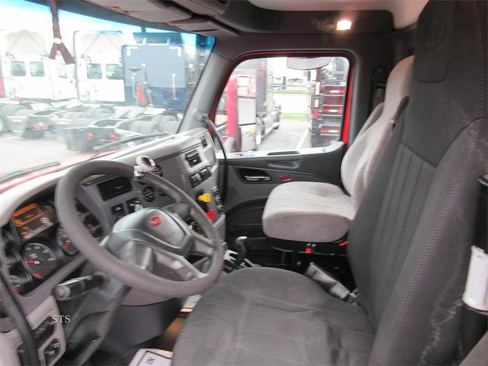 Used 2017 PETERBILT 579