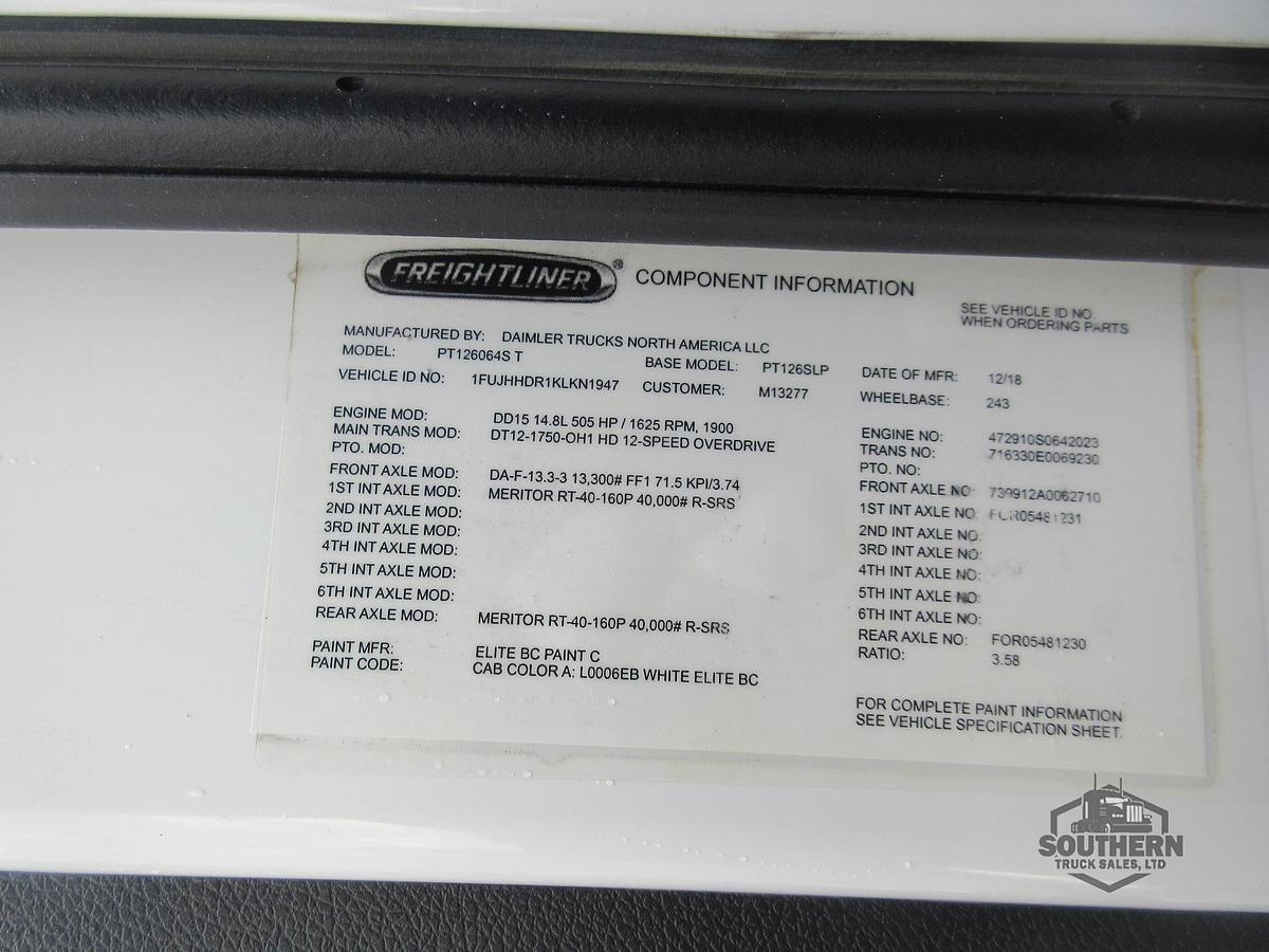 Used 2019 FREIGHTLINER CASCADIA 126