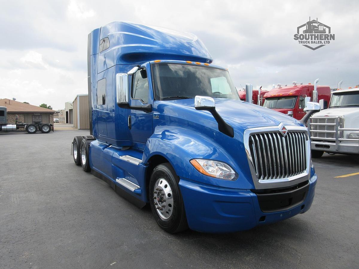 Used 2021 INTERNATIONAL LT