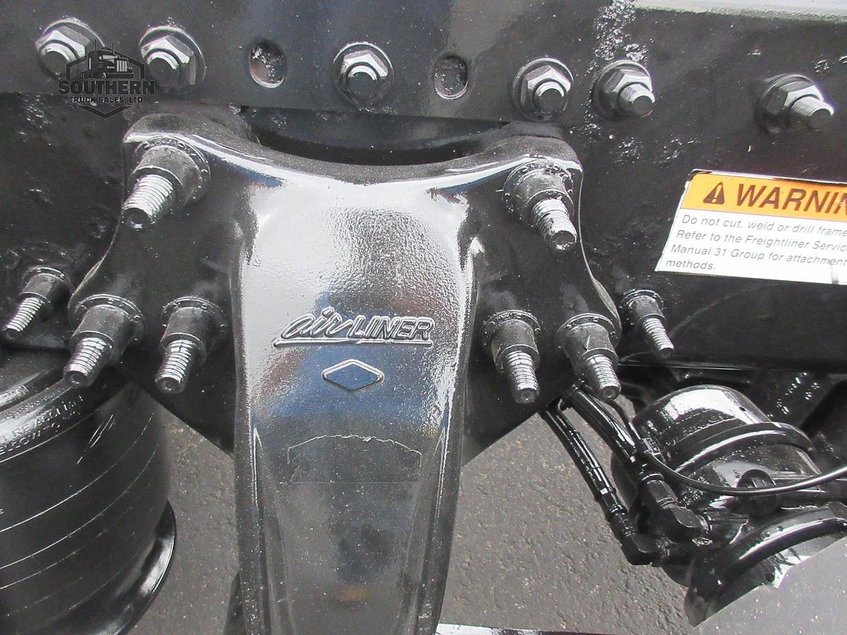 Used 2019 FREIGHTLINER CASCADIA 126