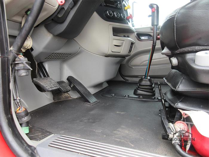 Used 2018 PETERBILT 579