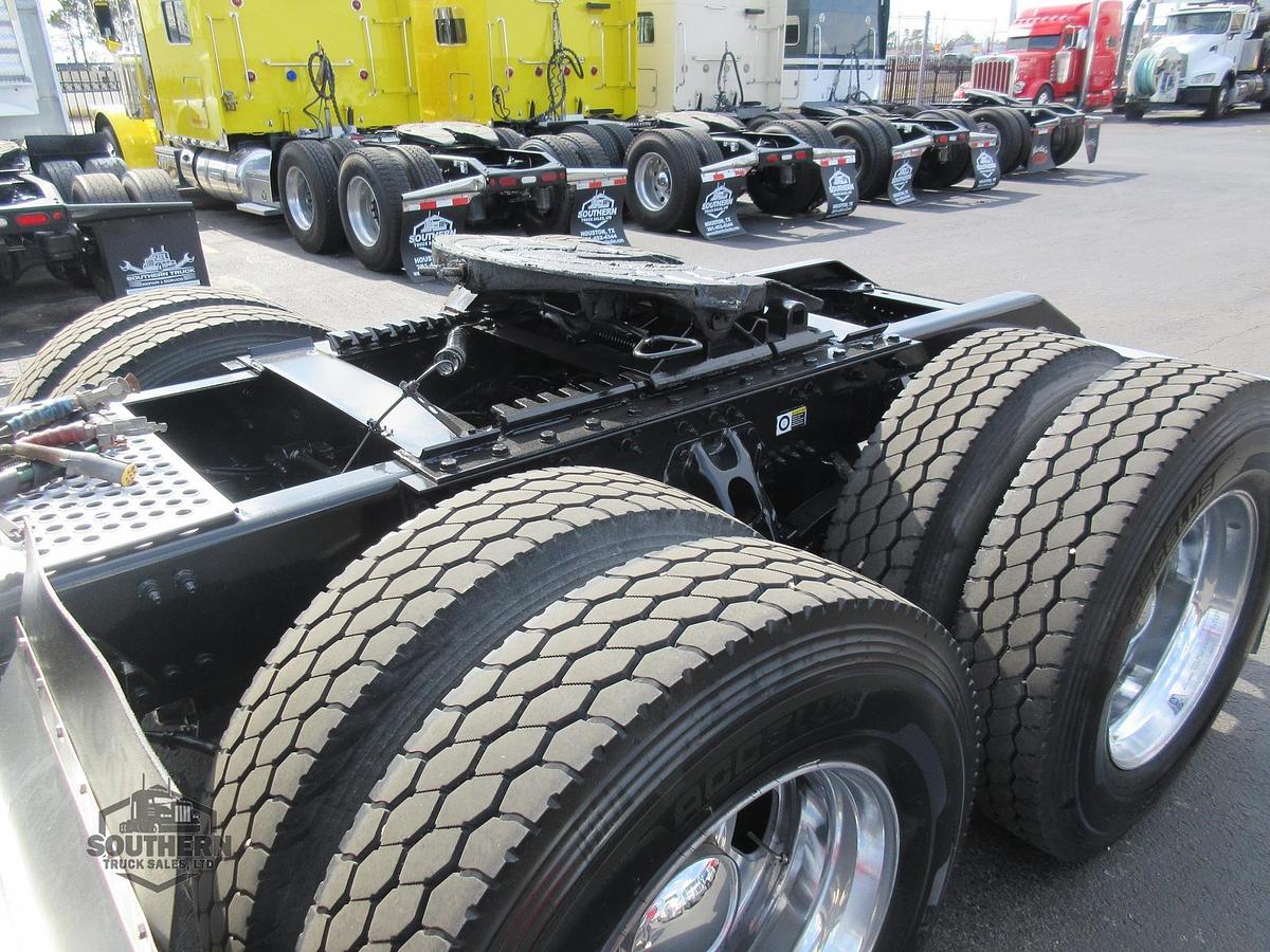 Used 2019 KENWORTH T880