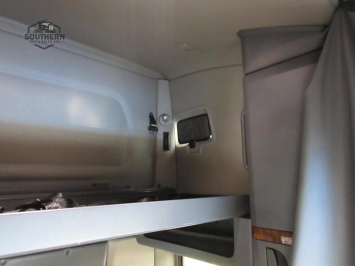 Used 2021 INTERNATIONAL LT