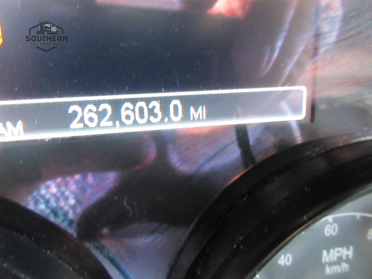 Used 2019 PETERBILT 567