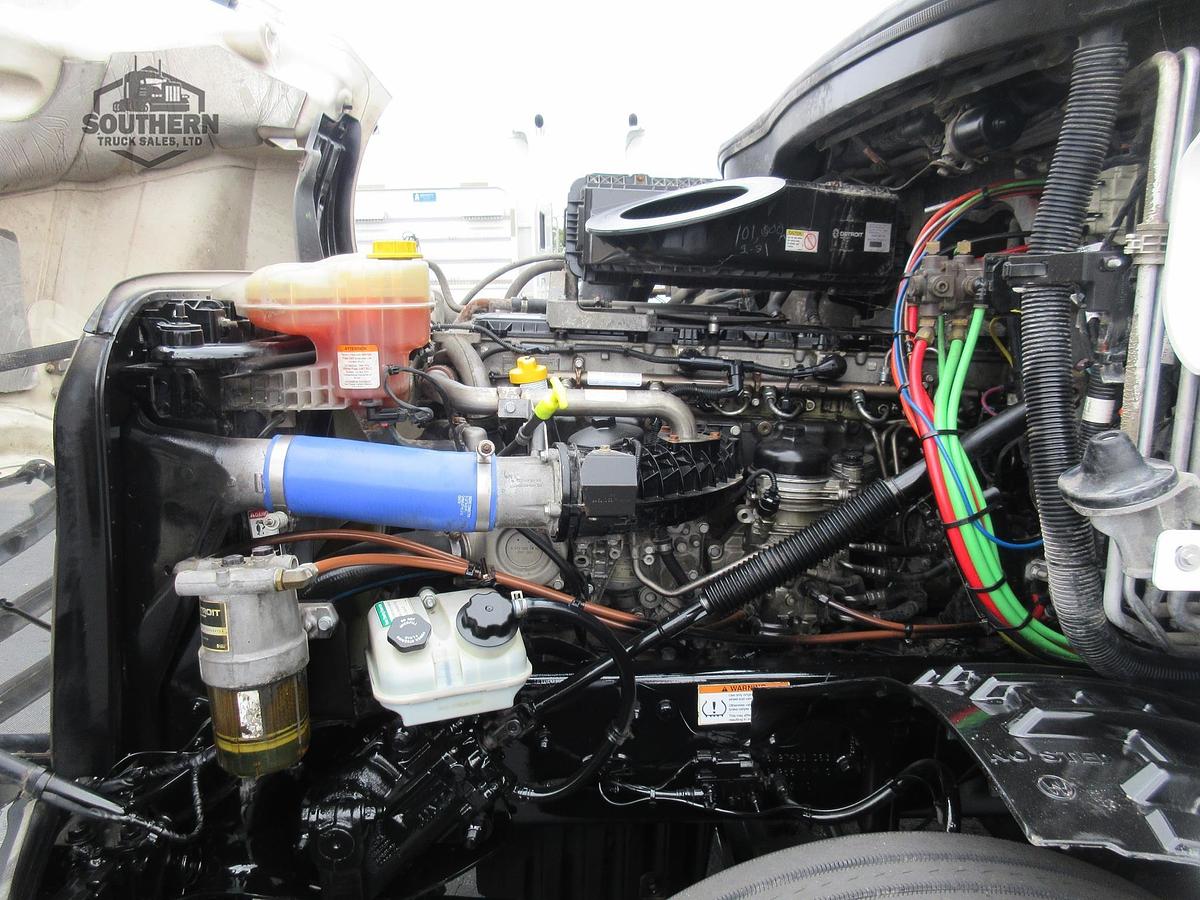 Used 2020 FREIGHTLINER CASCADIA 126