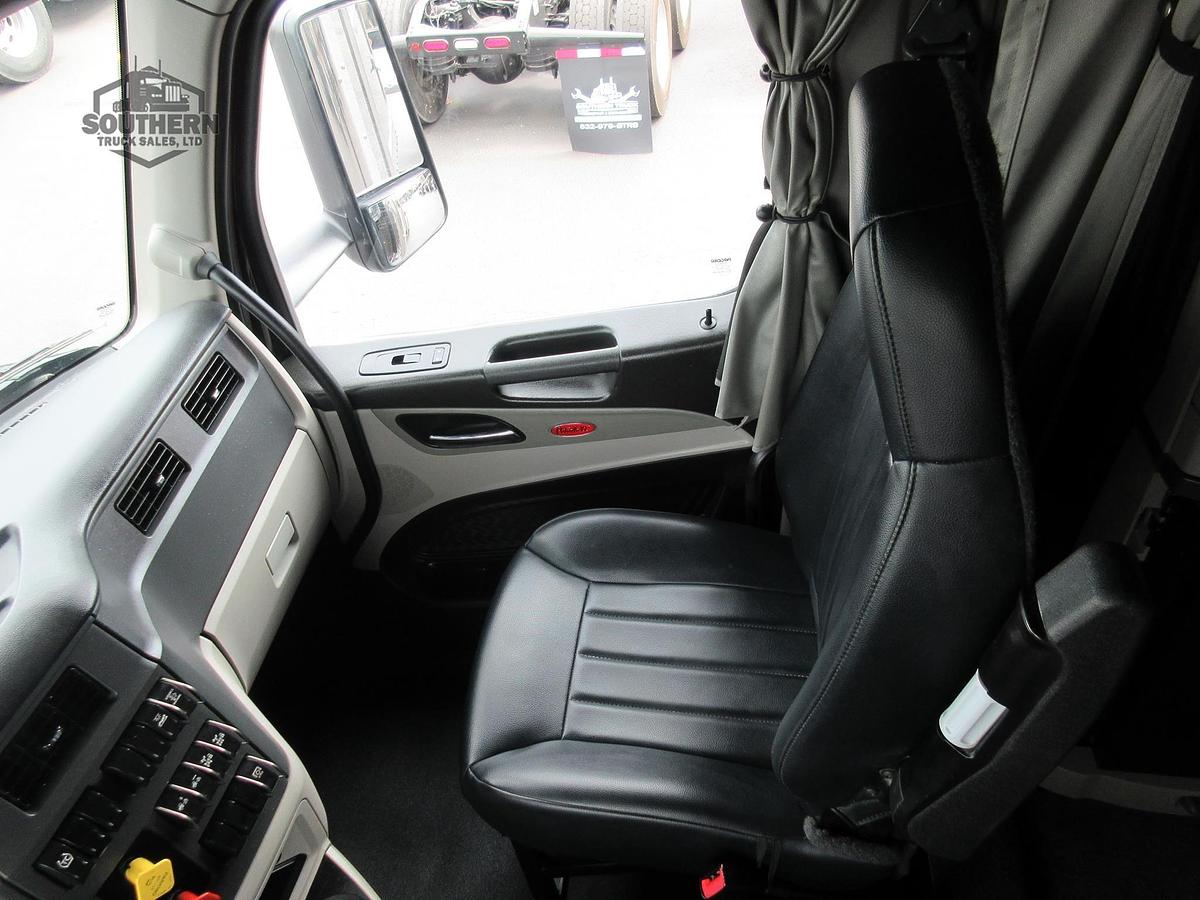 Used 2023 PETERBILT 567