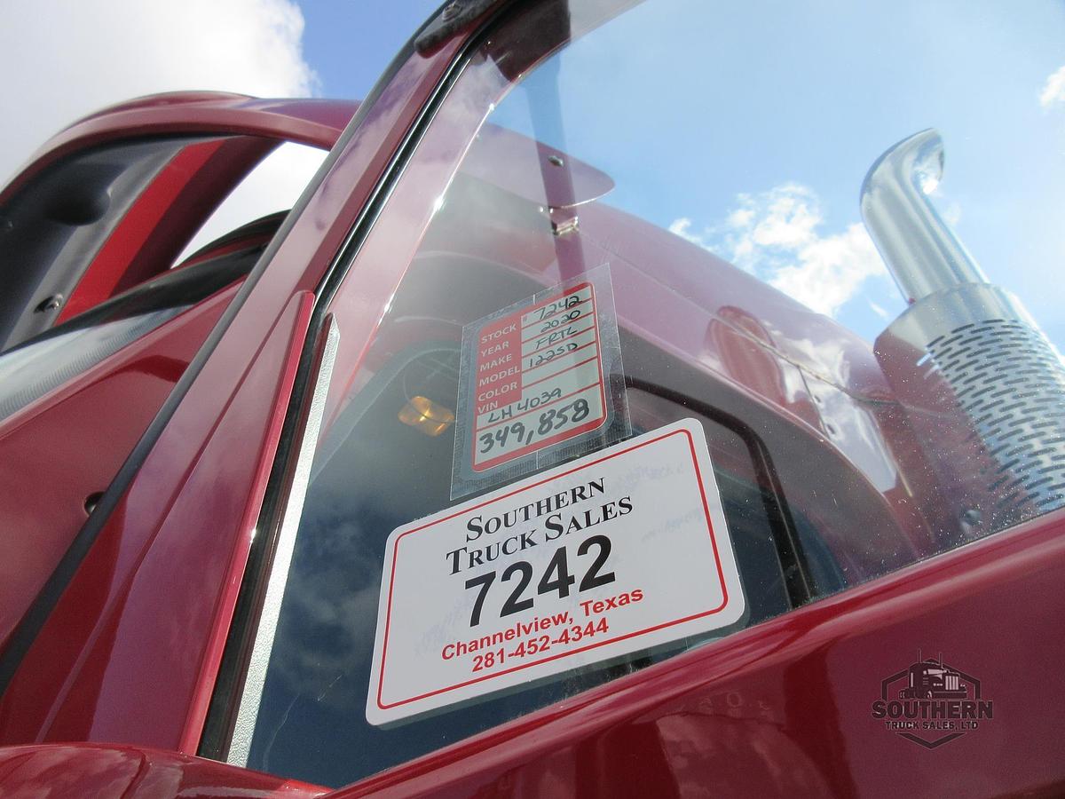 Used 2020 FREIGHTLINER CORONADO 122 SD