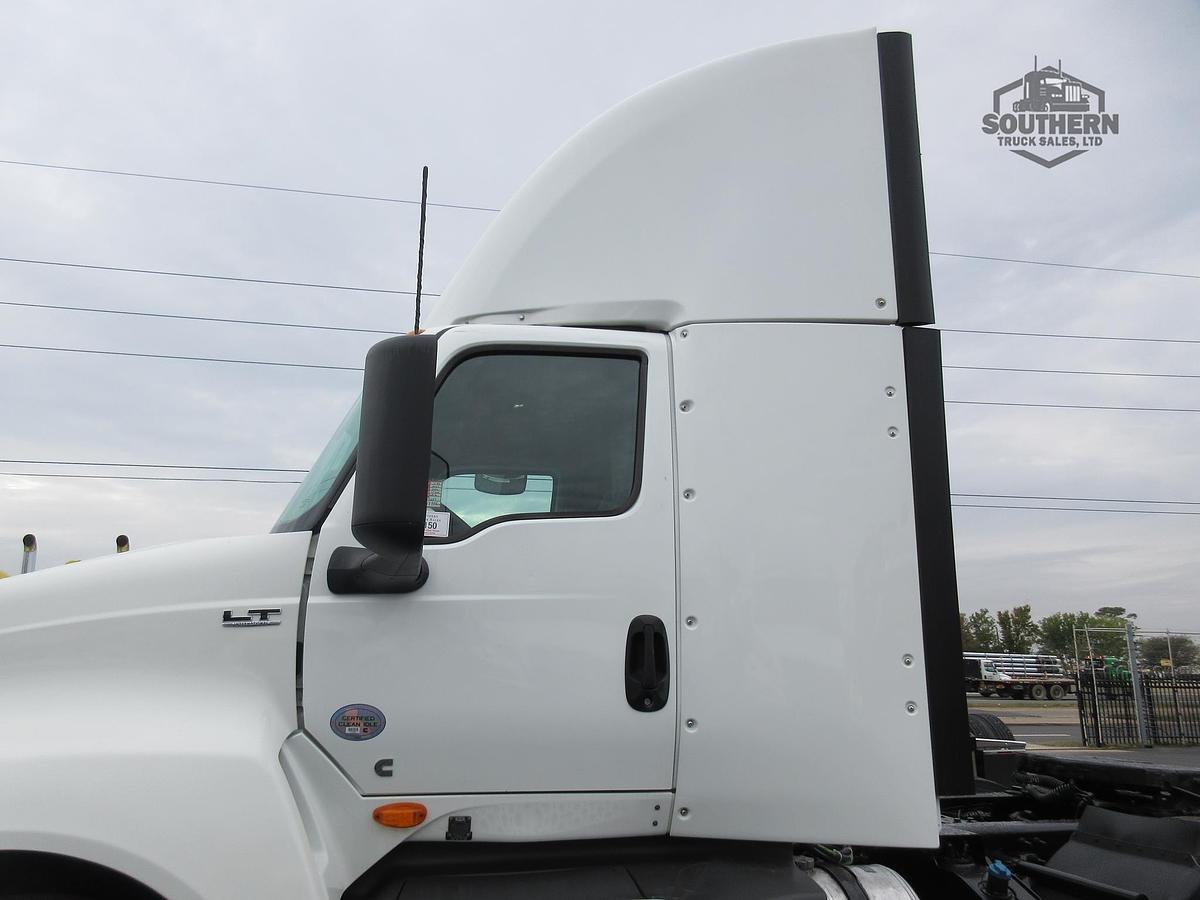 Used 2021 INTERNATIONAL LT