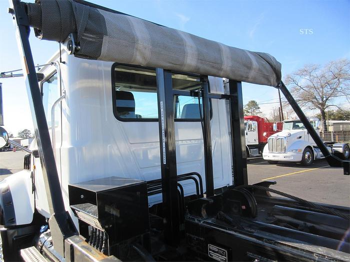 Used 2012 MACK GRANITE GU713