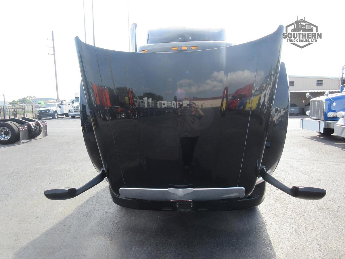 Used 2018 PETERBILT 579