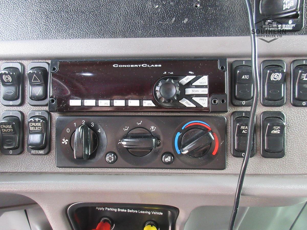 Used 2019 PETERBILT 389