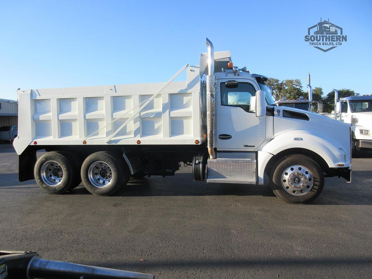 Used 2016 KENWORTH T880