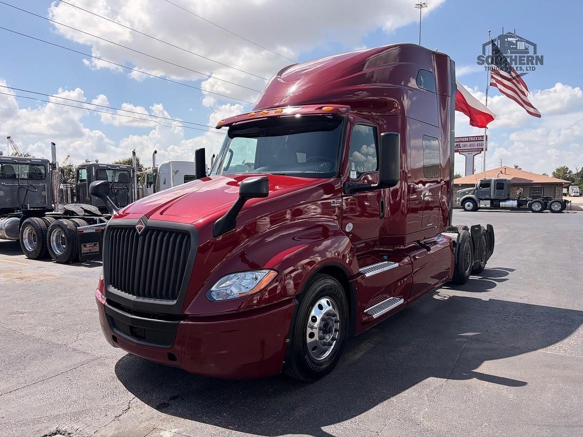 Used 2023 INTERNATIONAL LT
