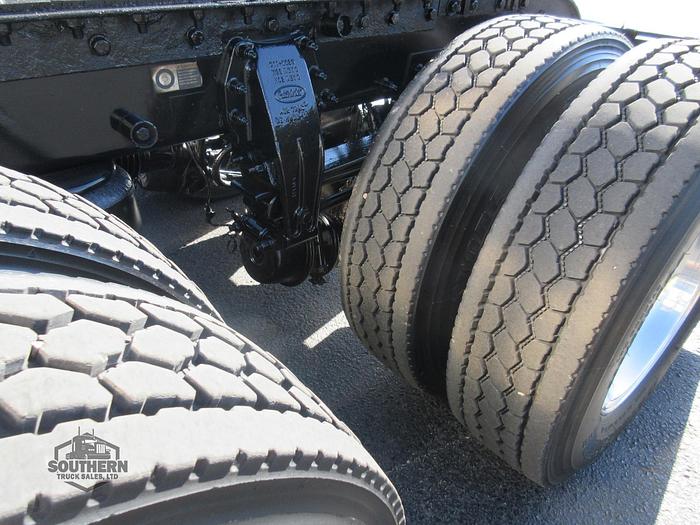 Used 2020 PETERBILT 567