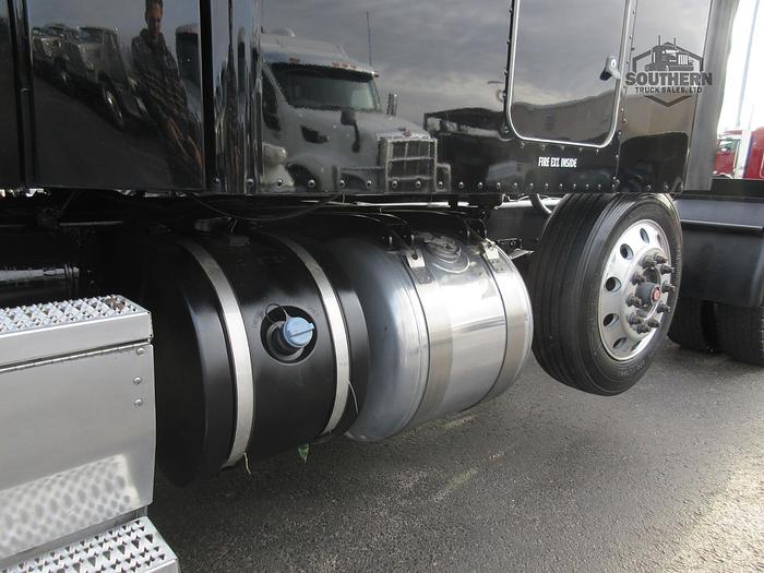 Used 2018 PETERBILT 579