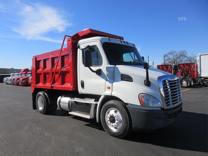 Used 2016 FREIGHTLINER CASCADIA 113