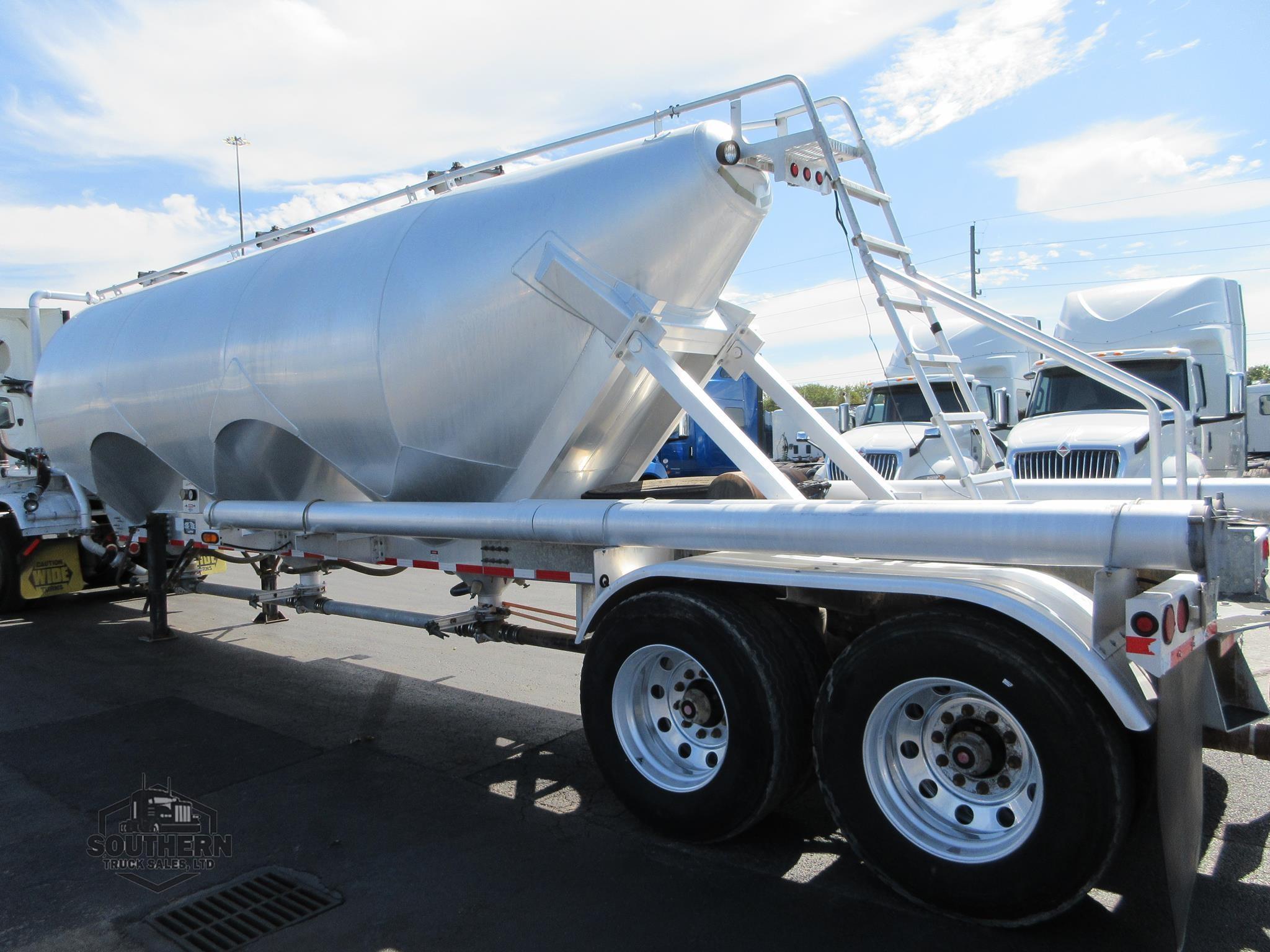 Used 2019 SOUTHERN WELDING Tandem Axle