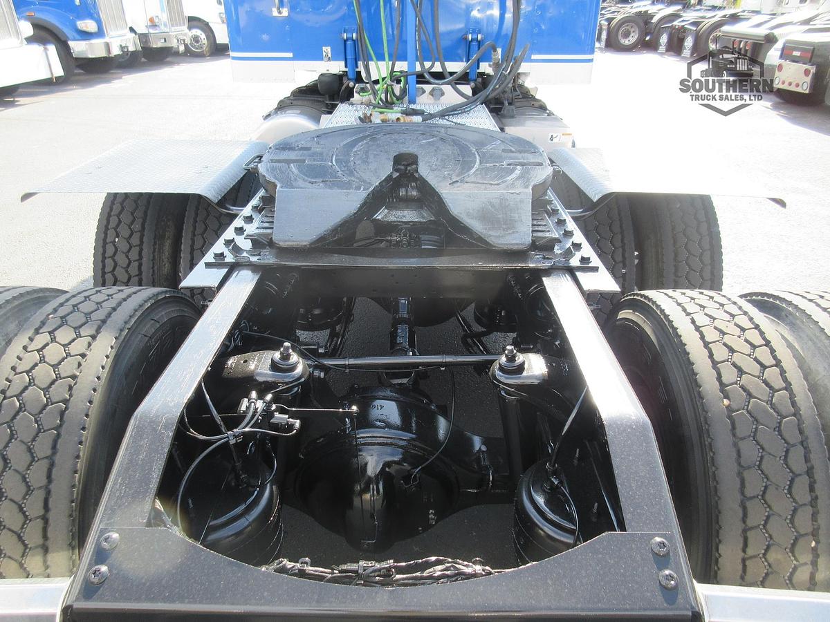 Used 2019 PETERBILT 389