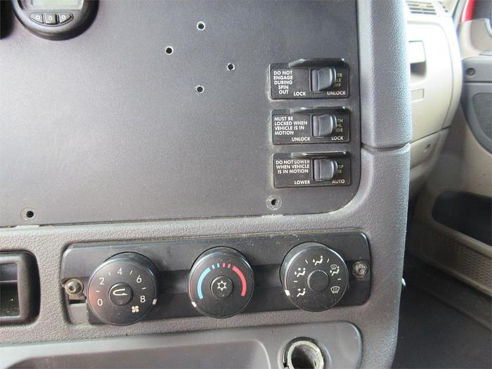 Used 2017 FREIGHTLINER CASCADIA 125