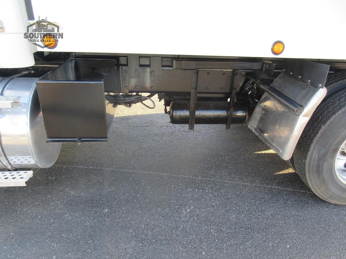 Used 2016 KENWORTH T880