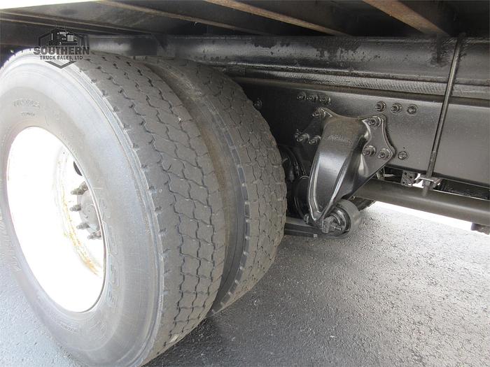 Used 2017 FREIGHTLINER BUSINESS CLASS M2 106