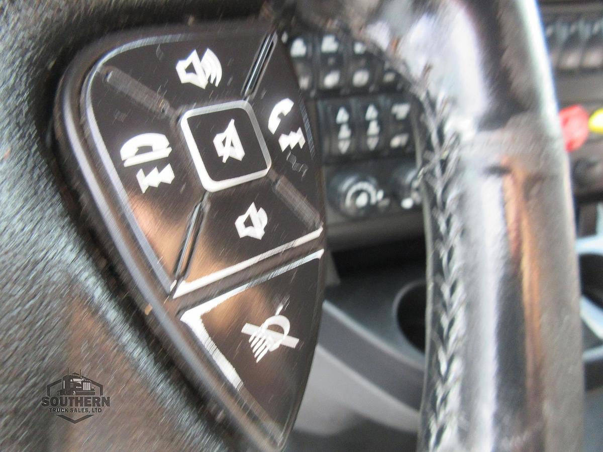 Used 2021 INTERNATIONAL LT
