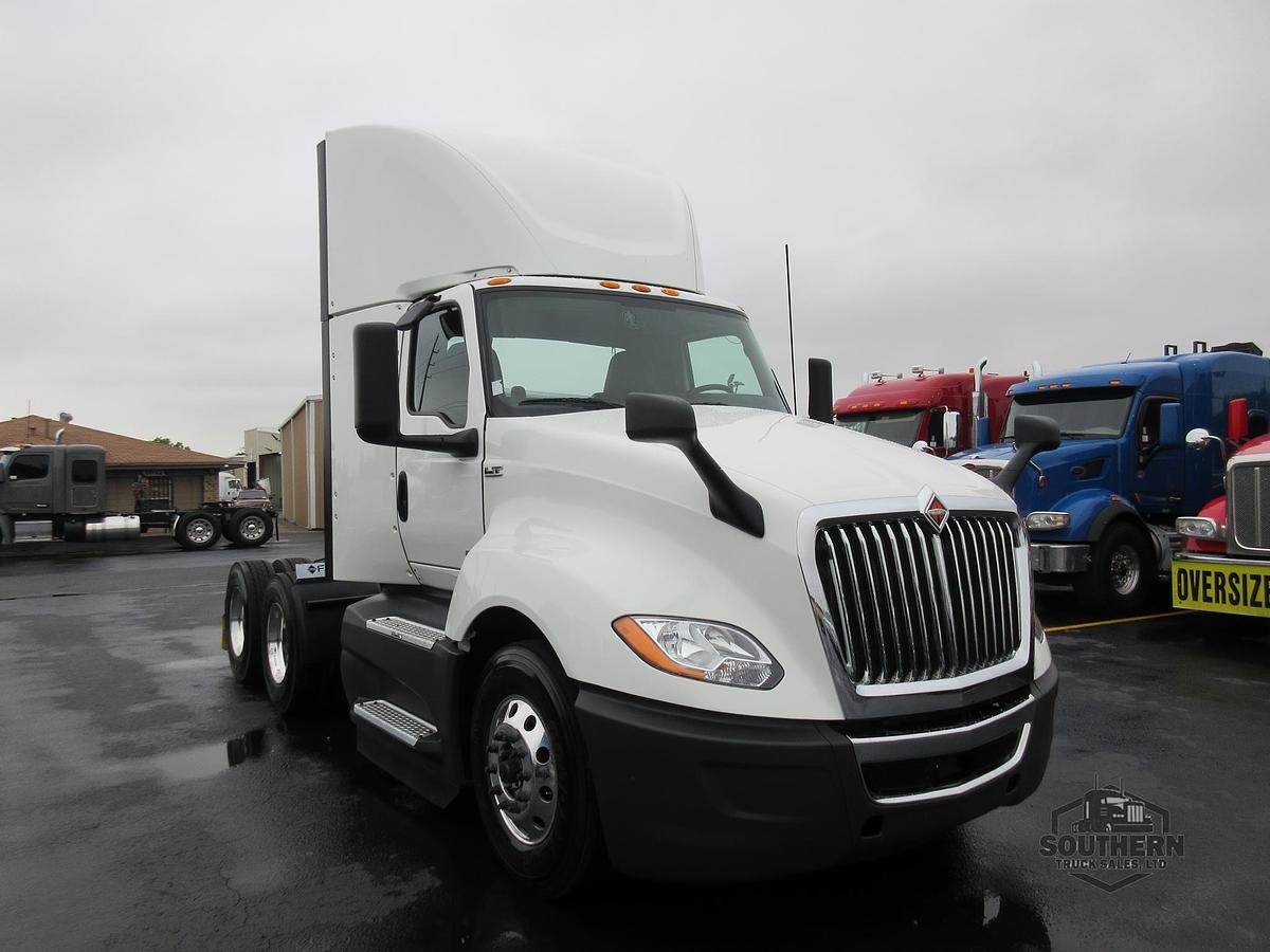 Used 2021 INTERNATIONAL LT