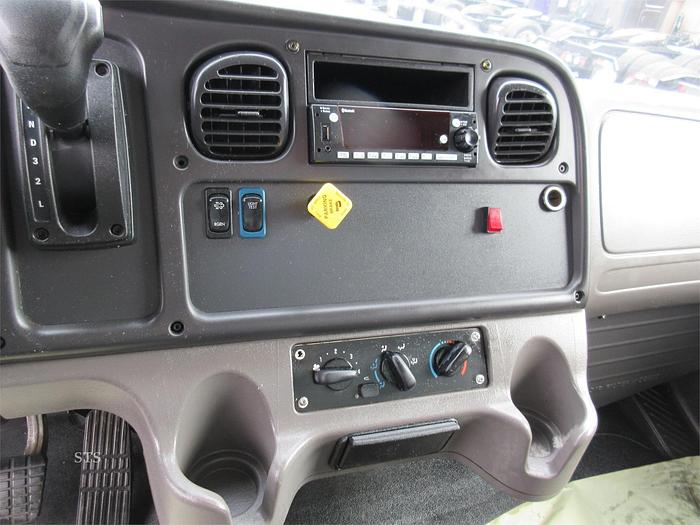 Used 2019 FREIGHTLINER BUSINESS CLASS M2 106