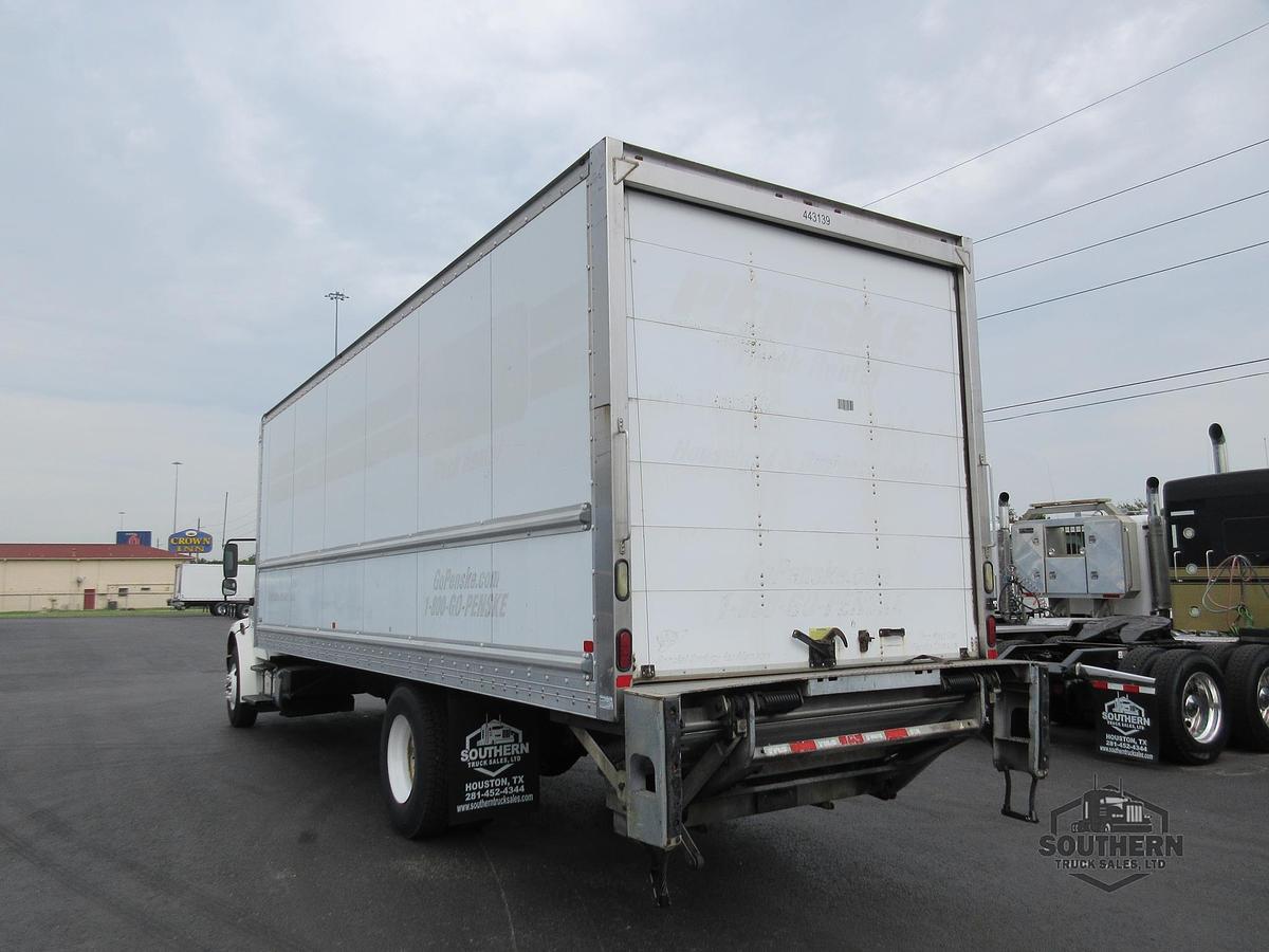 Used 2017 FREIGHTLINER BUSINESS CLASS M2 106