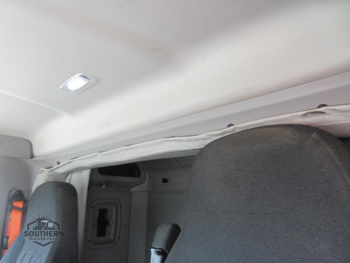 Used 2019 PETERBILT 567