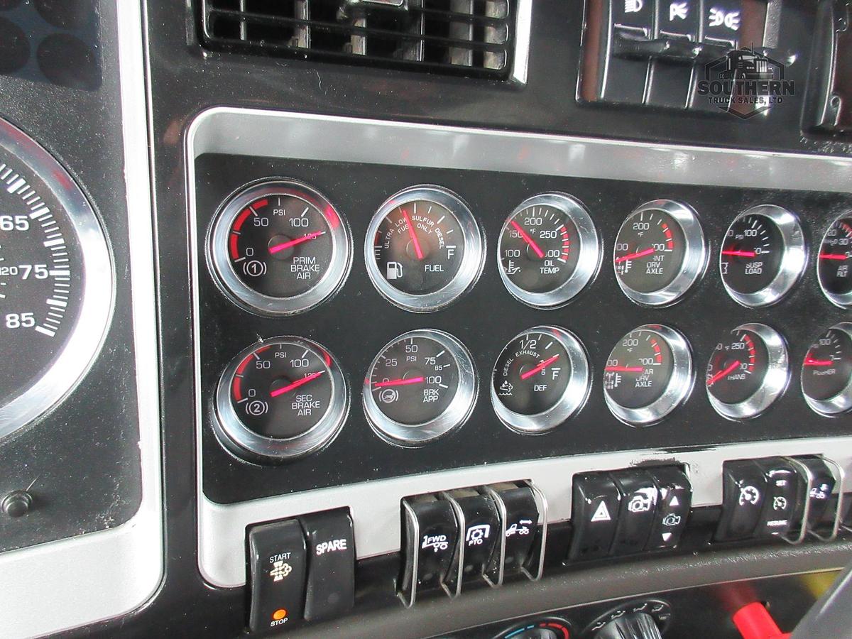 Used 2015 KENWORTH T800