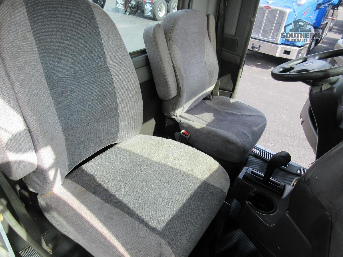 Used 2013 KENWORTH T800